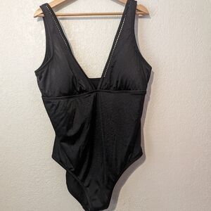 Wonderly black swimsuit one piece